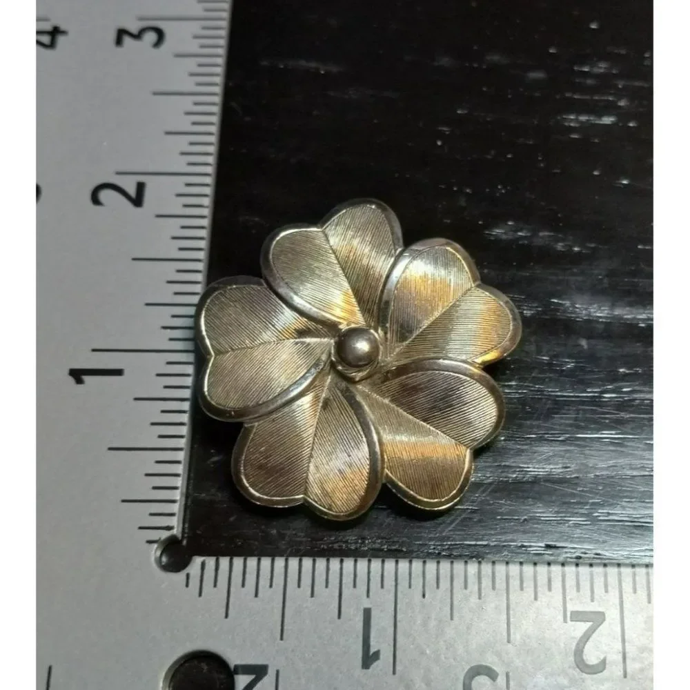 Vintage Flower Brooch Silver Tone‎